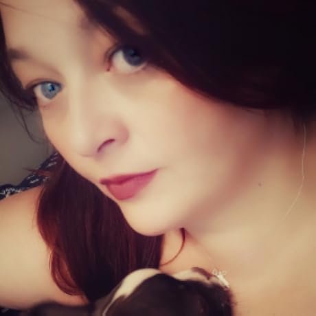 Heather, Poshmark power seller